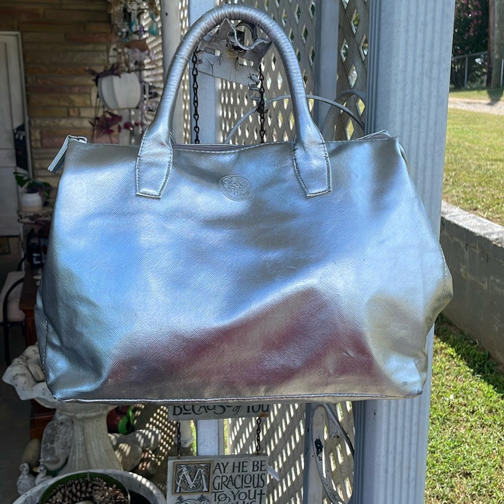 Vince Camuto